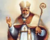 San Gaudenzo, patrono di Rimini, benedice con la sua mitra e il pastorale.