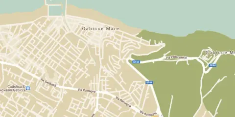 Cartina di Gabicce Mare e Cattolica, con strade, verde e il mare. Si vedono Gabicce Monte e Vigna del Mare.